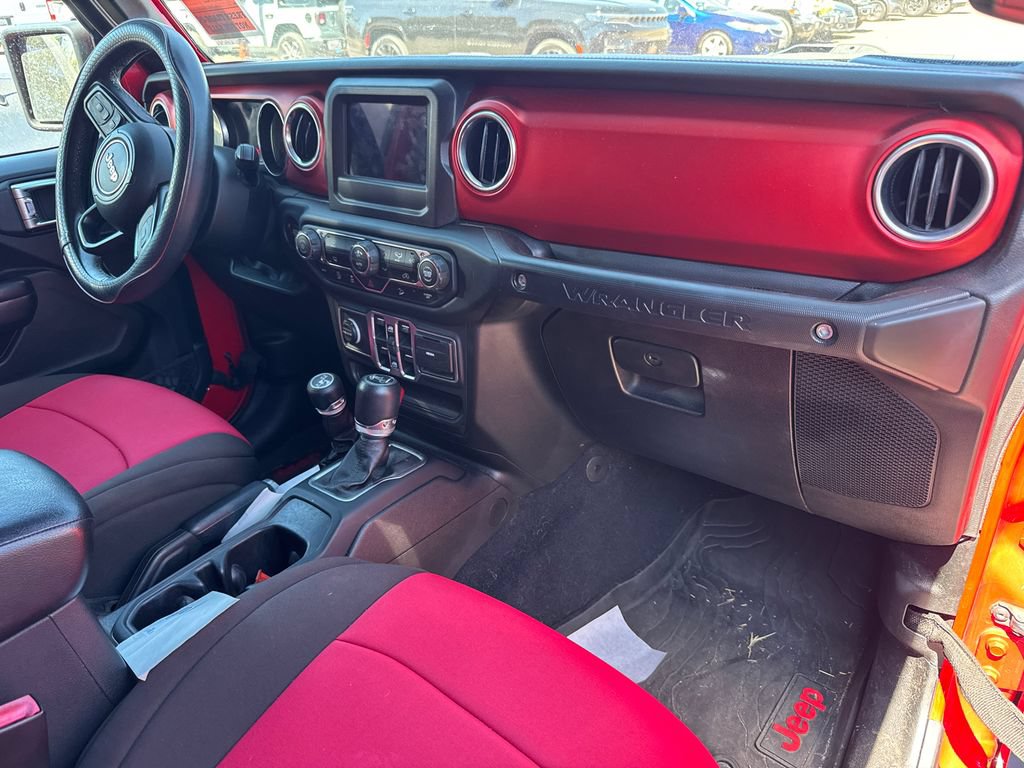 Used 2018 Jeep Wrangler Unlimited Sport S AWD/4WD image 4