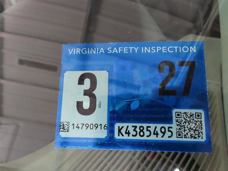 Used 2015 RAM 1500 Laramie Longhorn w/ Convenience Group image 18