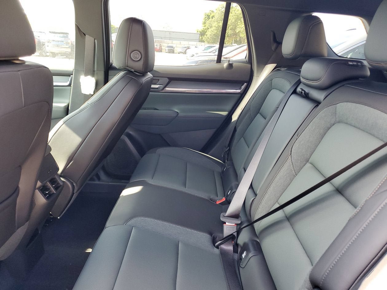 New 2026 GMC Terrain AT4 w/ Technology Package II AWD/4WD image 11