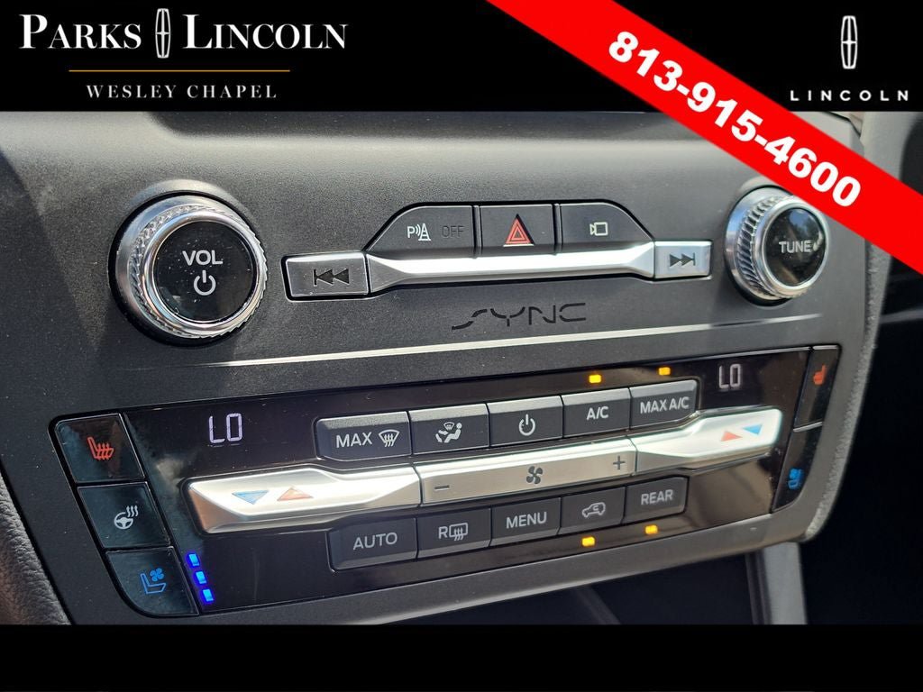 Used 2020 Ford Explorer Limited RWD image 25