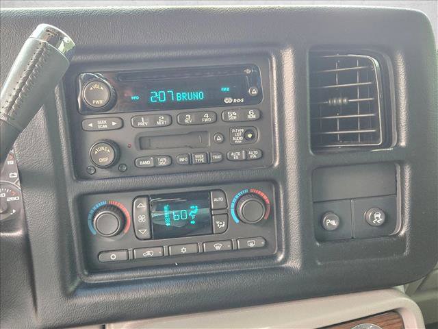 Used 2003 Cadillac Escalade AWD image 12