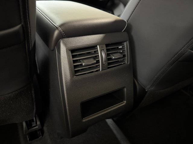 New 2025 Mitsubishi Outlander SE image 22