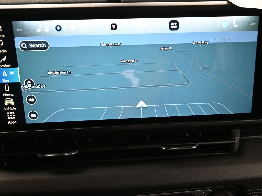 New 2025 Jeep Wrangler Sahara image 24