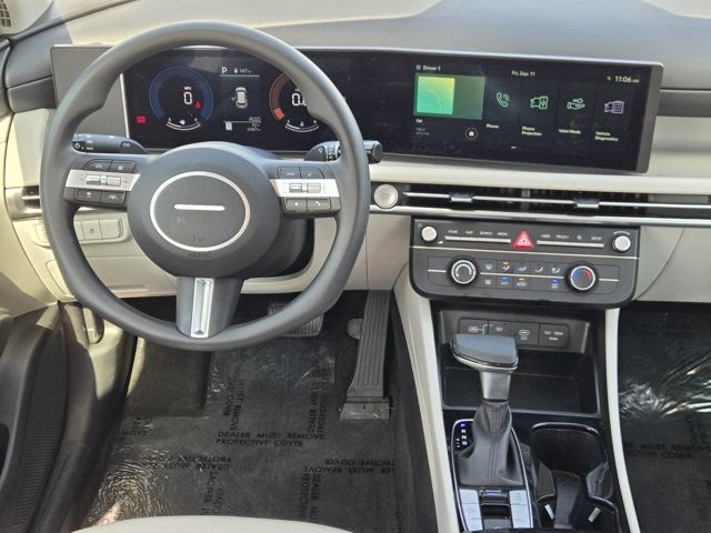 Used 2026 Hyundai Tucson SE FWD image 27