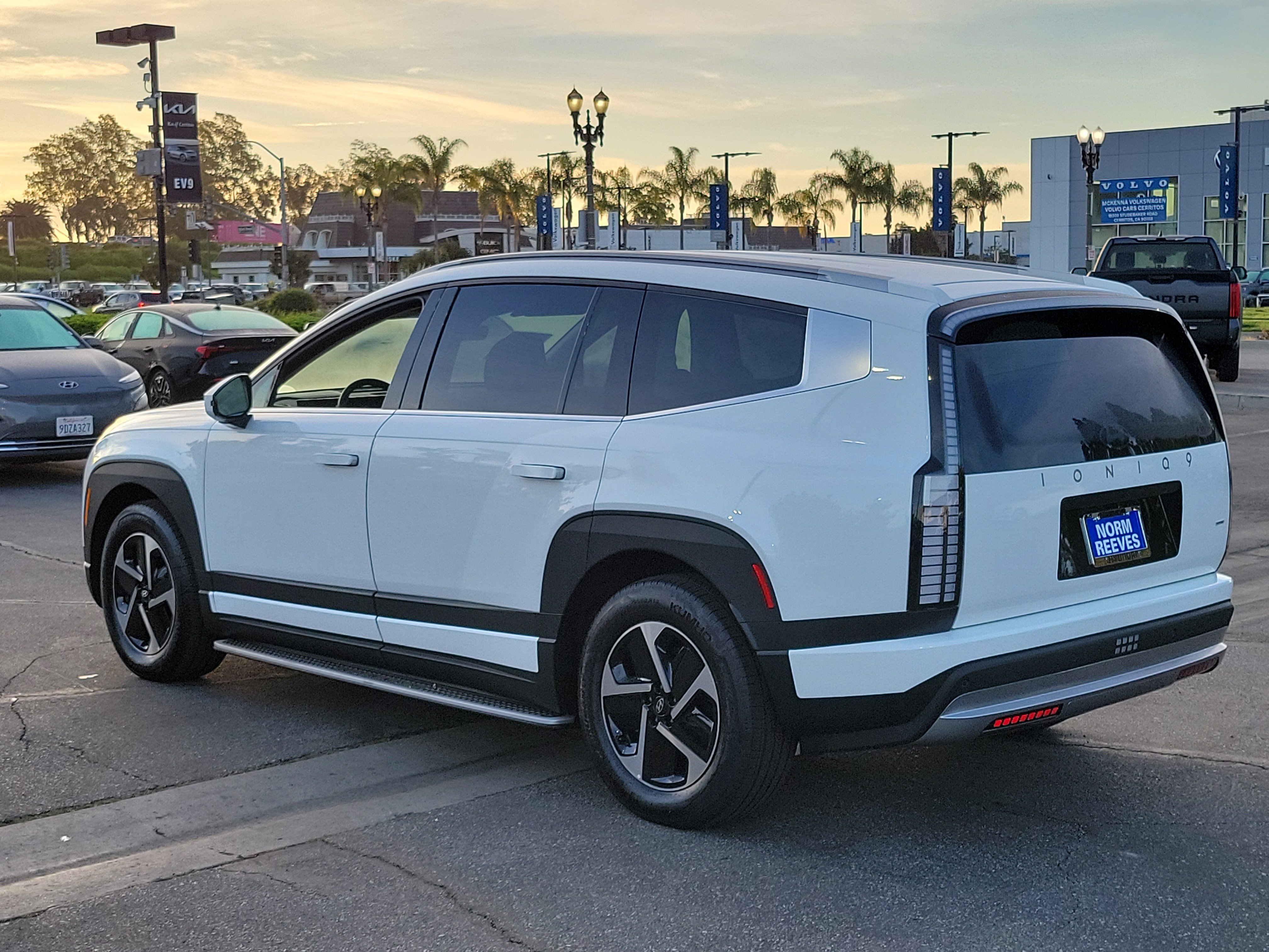 Certified 2026 Hyundai Ioniq 9 SE image 29