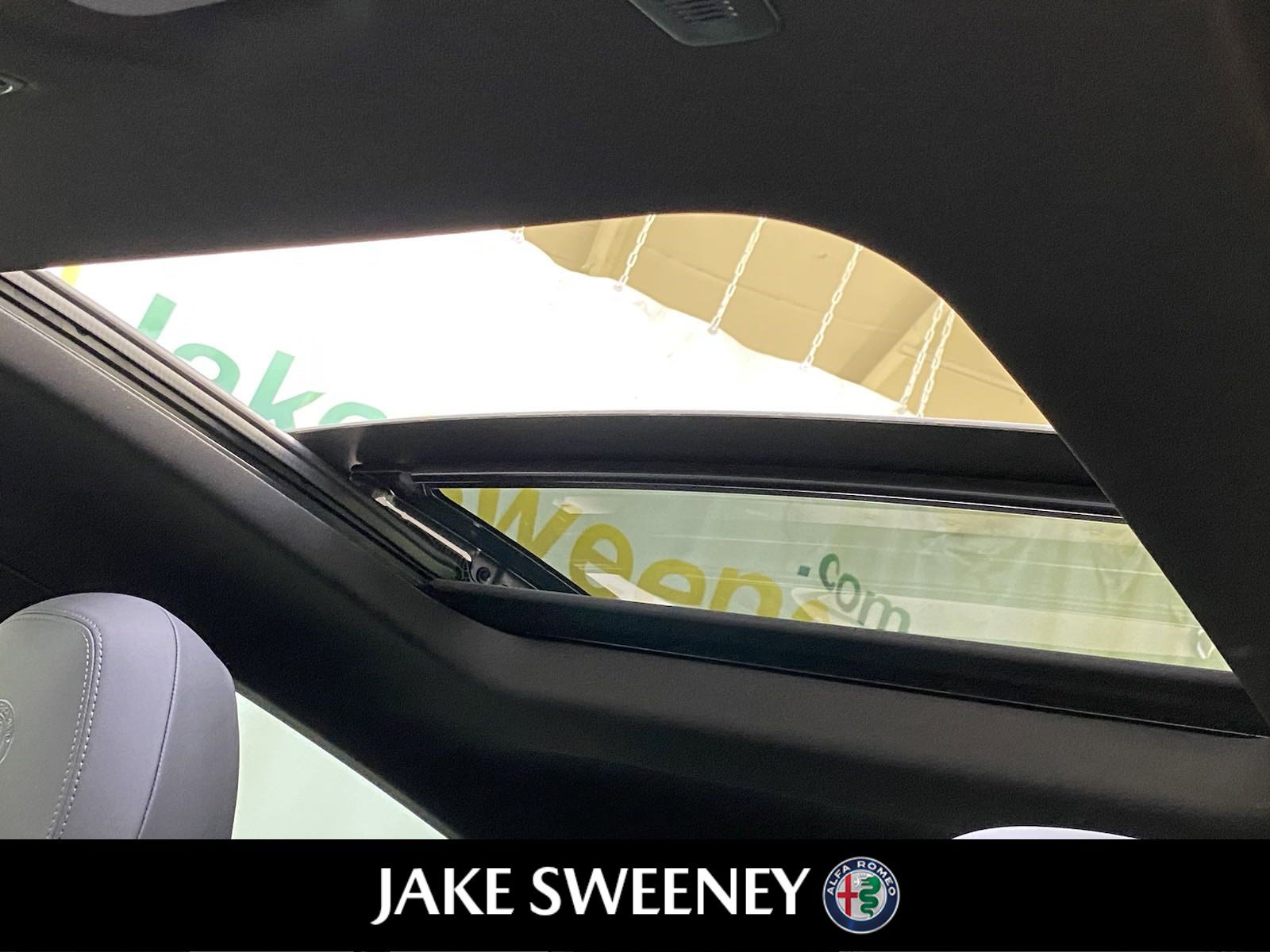 New 2024 Alfa Romeo Tonale Ti image 23