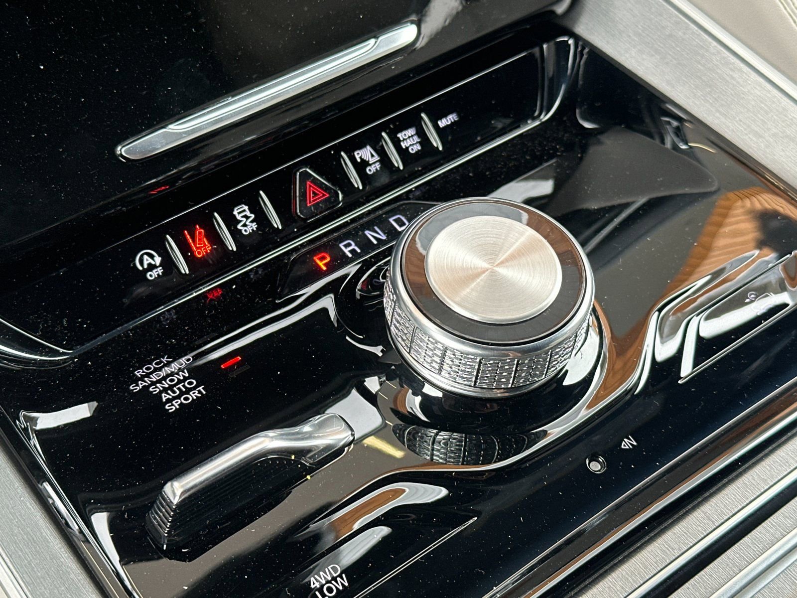 New 2026 Jeep Grand Wagoneer Limited image 21