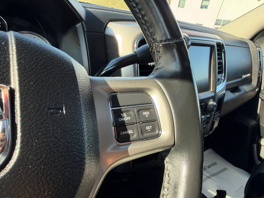 Used 2017 RAM 2500 Laramie w/ Convenience Group AWD/4WD image 6