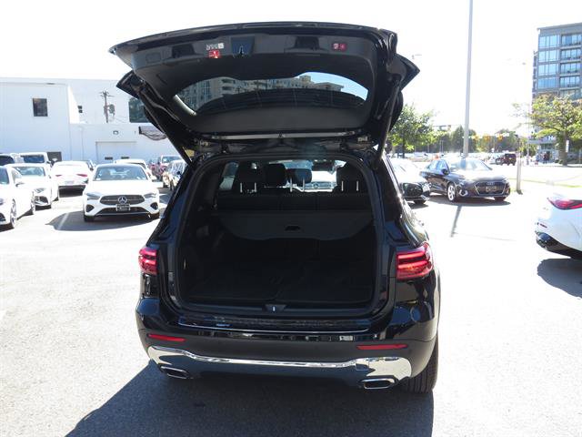 Used 2025 Mercedes-Benz GLB 250 4MATIC image 29