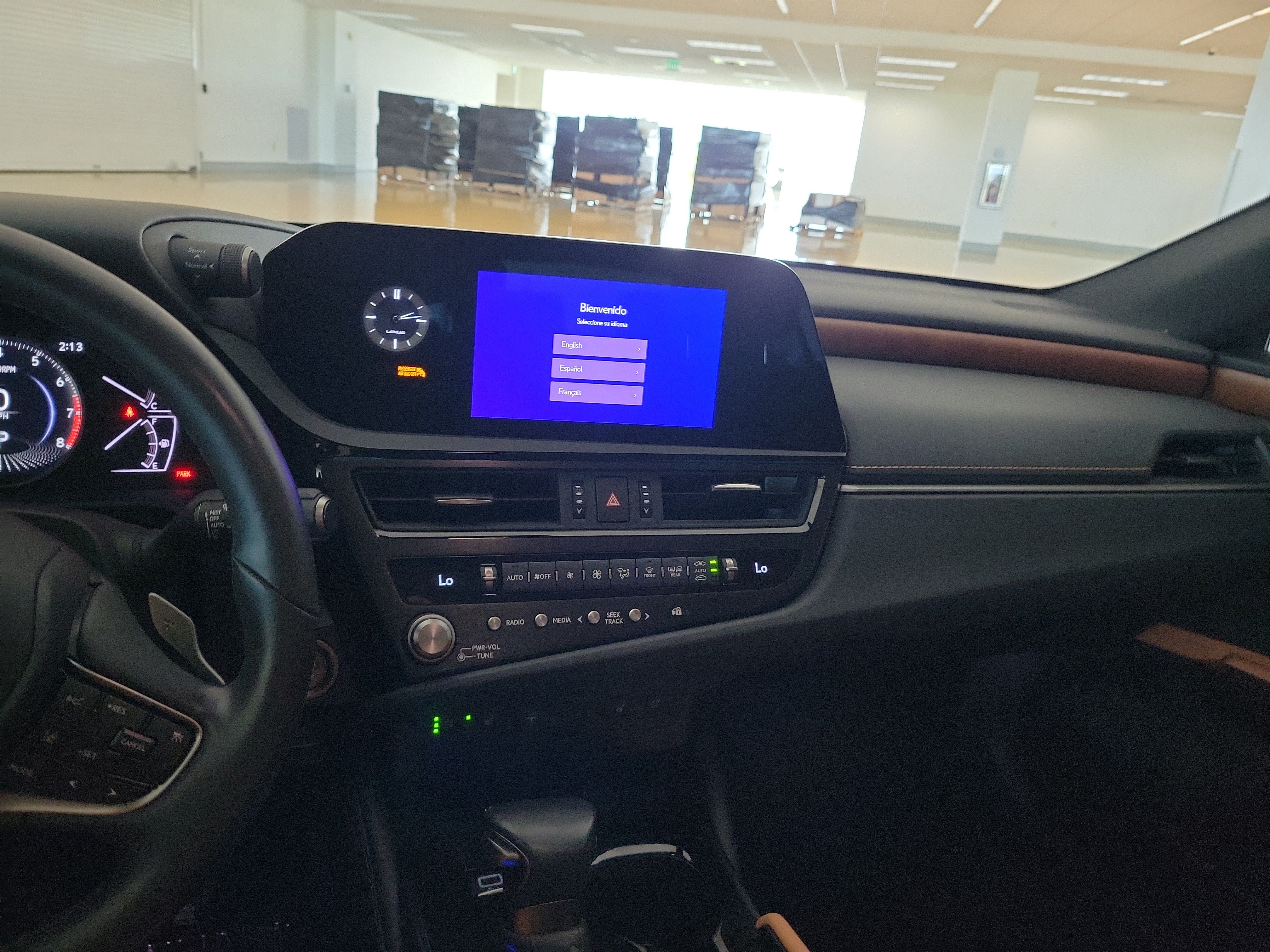 Used 2024 Lexus ES 250 w/ Premium Package AWD/4WD image 19