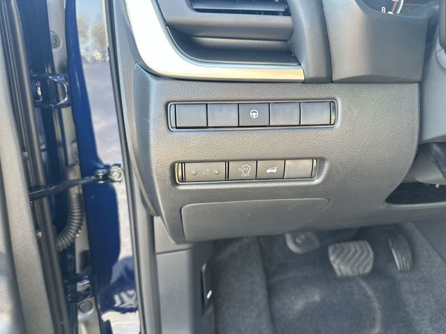 New 2026 Nissan Rogue SV w/ SV Premium Package image 18