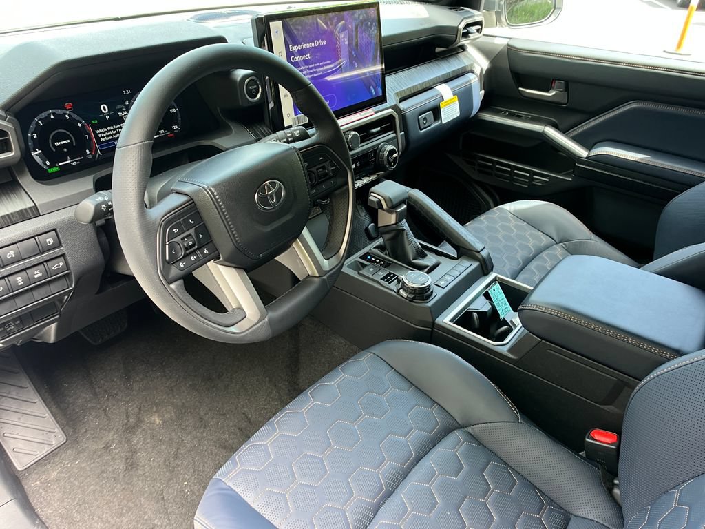 New 2026 Toyota 4Runner Platinum AWD/4WD image 11