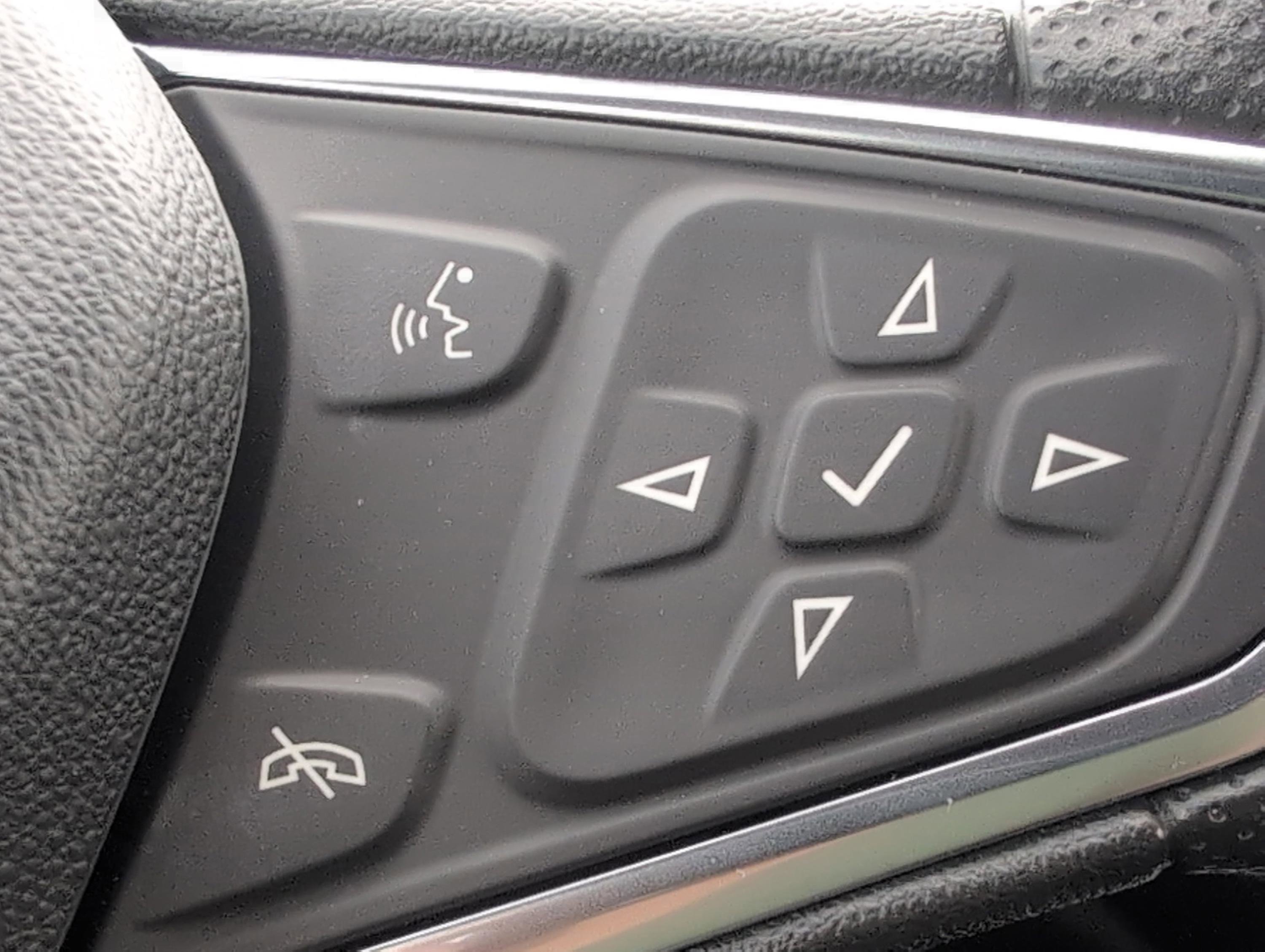 Used 2025 Chevrolet Malibu LT image 23