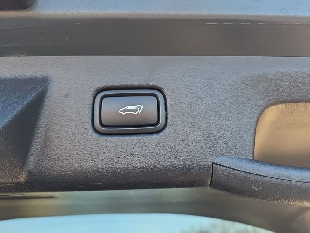 Used 2022 Hyundai Tucson Limited image 39