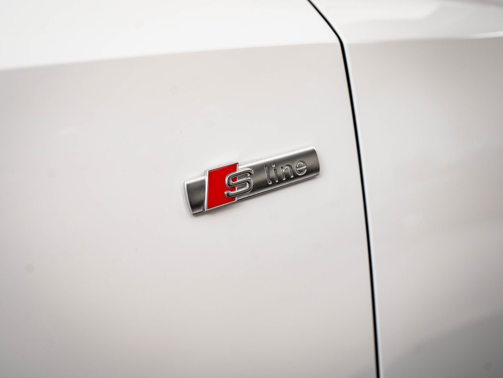 New 2025 Audi Q3 2.0T Premium Plus image 9