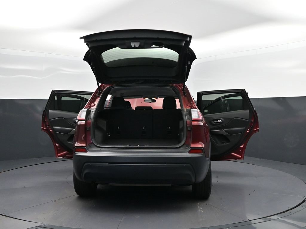 Used 2019 Jeep Cherokee Latitude w/ Popular Appearance Group image 52