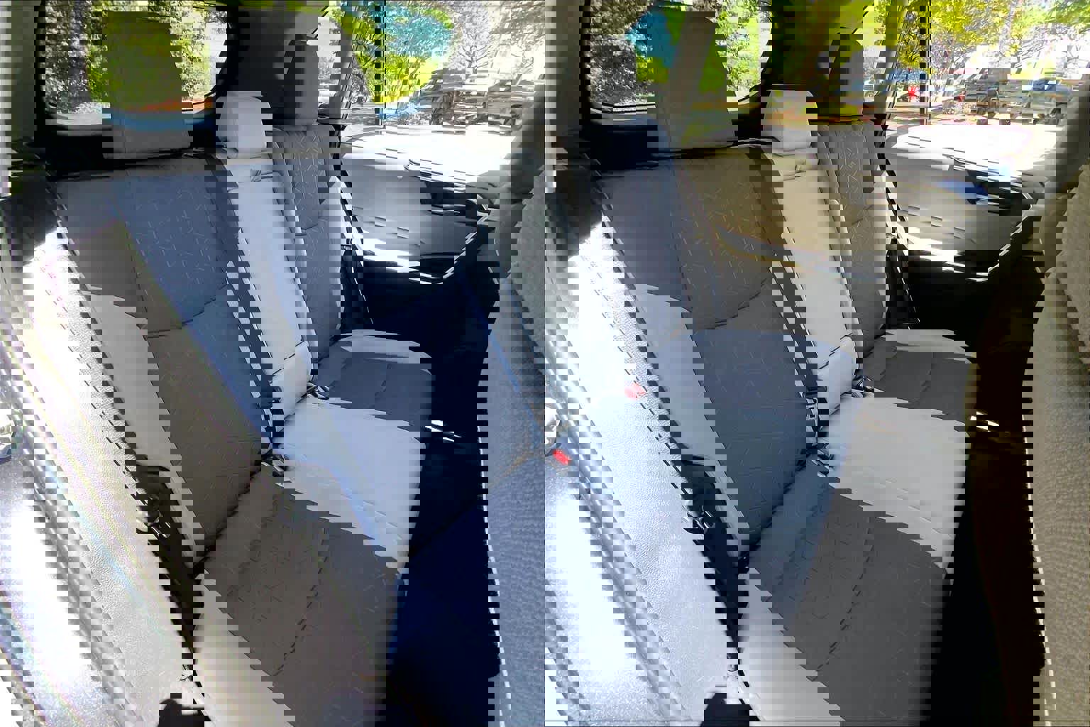 Used 2019 Toyota RAV4 XLE image 20