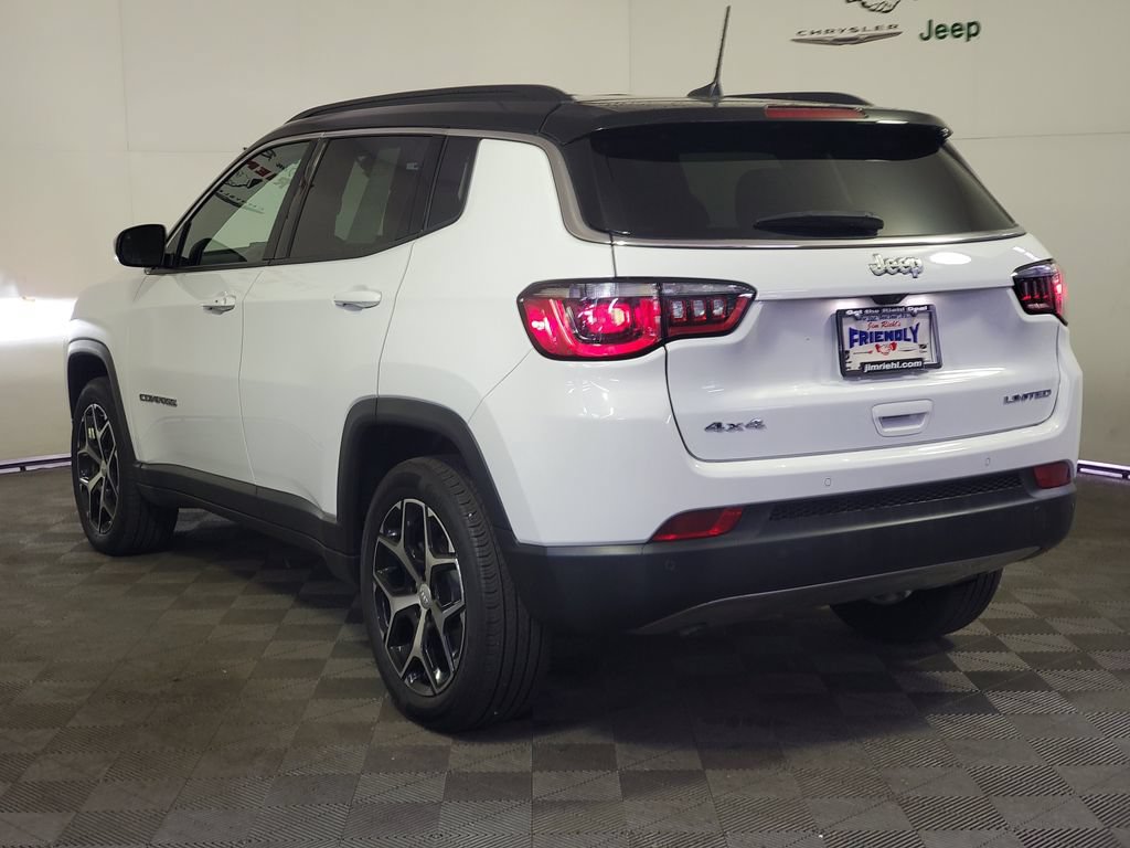 Used 2024 Jeep Compass Limited AWD/4WD image 4