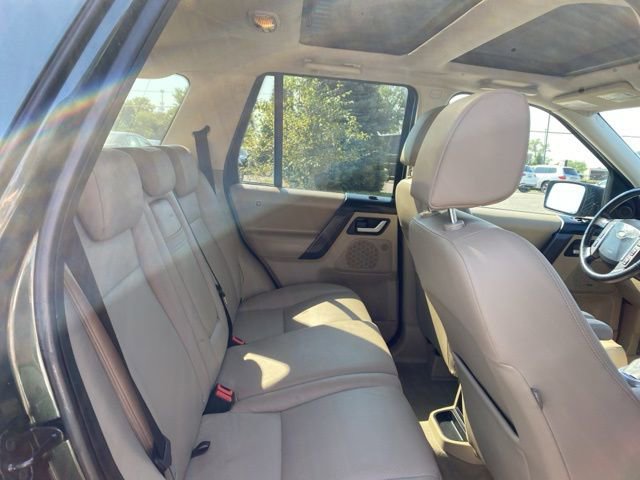Used 2009 Land Rover LR2 HSE AWD/4WD image 24