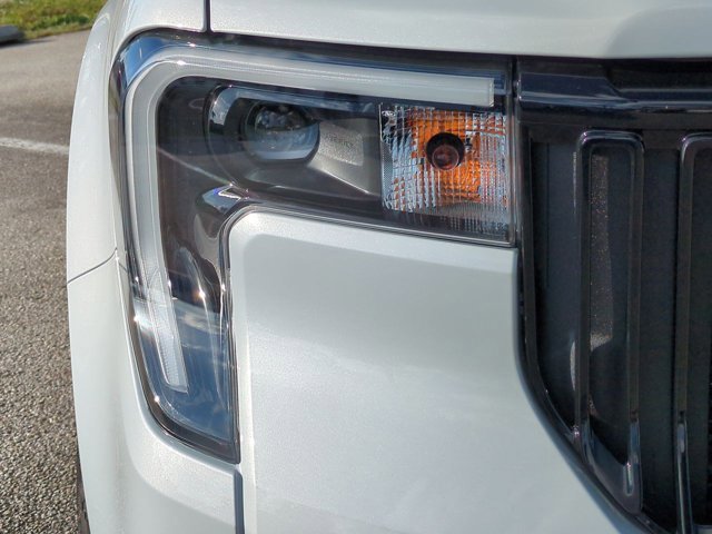 New 2026 Ford Maverick Lobo image 10