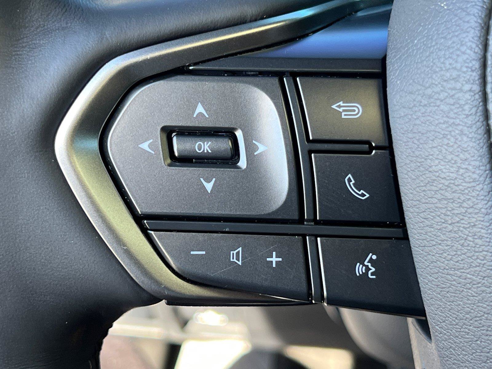 Certified 2025 Lexus GX 550 w/ Cold Area Package AWD/4WD image 25