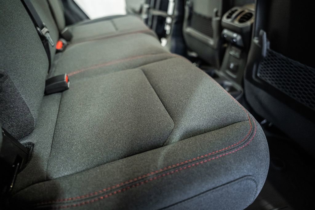 New 2026 Jeep Wrangler Unlimited Rubicon AWD/4WD image 33