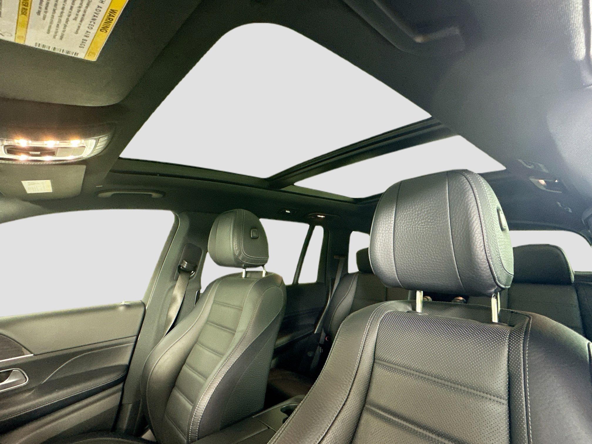 Used 2022 Mercedes-Benz GLS 450 4MATIC image 29