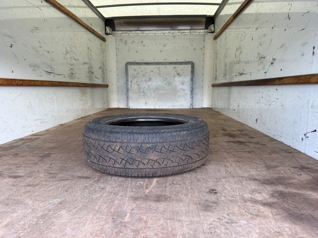 Used 2022 Ford E-350 and Econoline 350 Super Duty RWD image 9