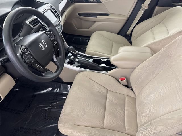 Used 2017 Honda Accord EX image 25