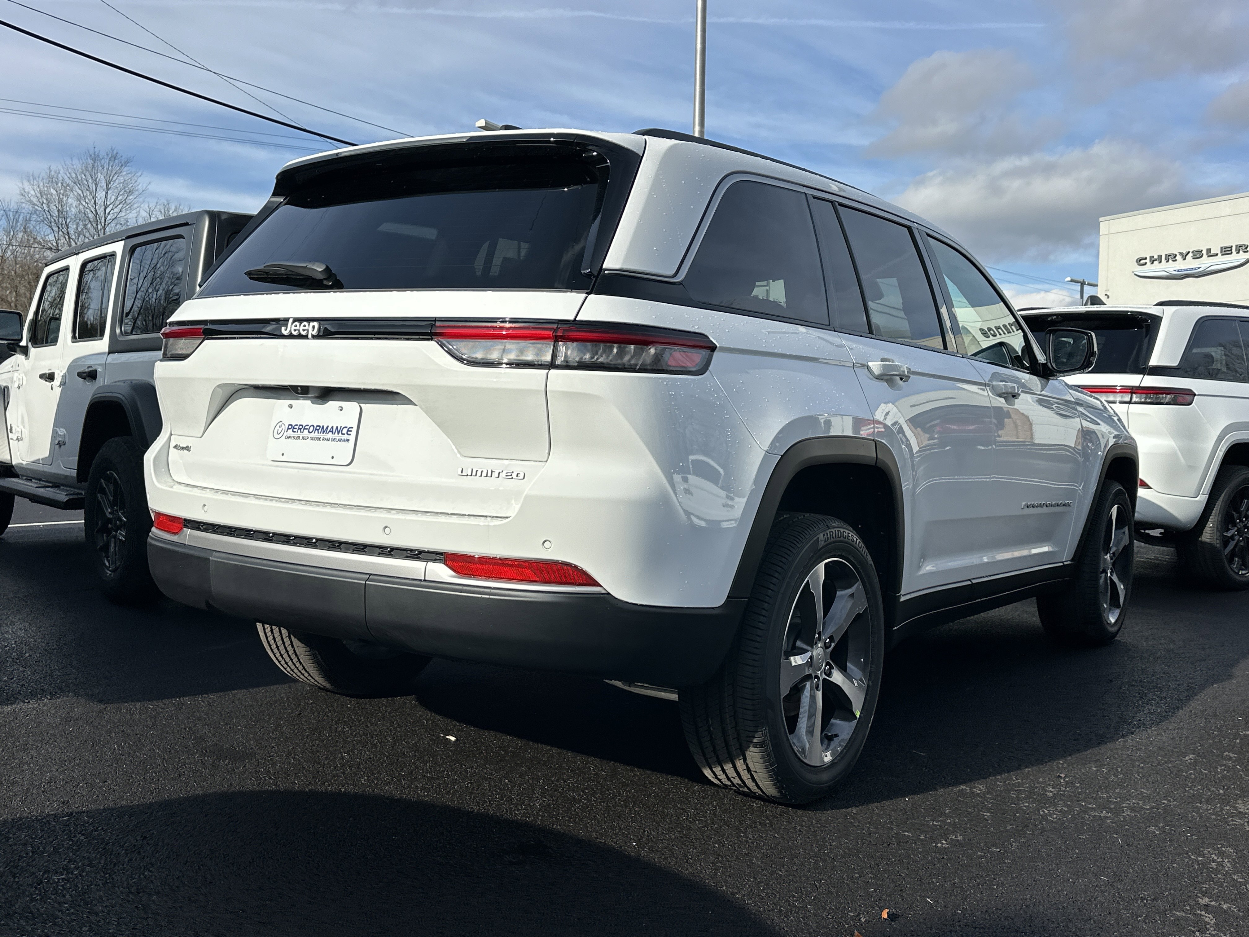 New 2026 Jeep Grand Cherokee Limited image 18