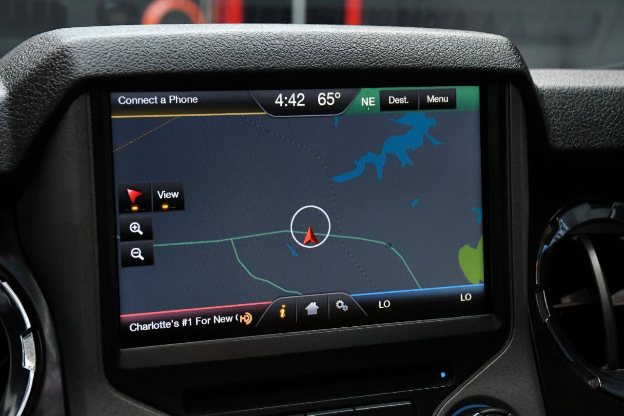 Used 2016 Ford F250 Platinum w/ FX4 Off-Road Package AWD/4WD image 47