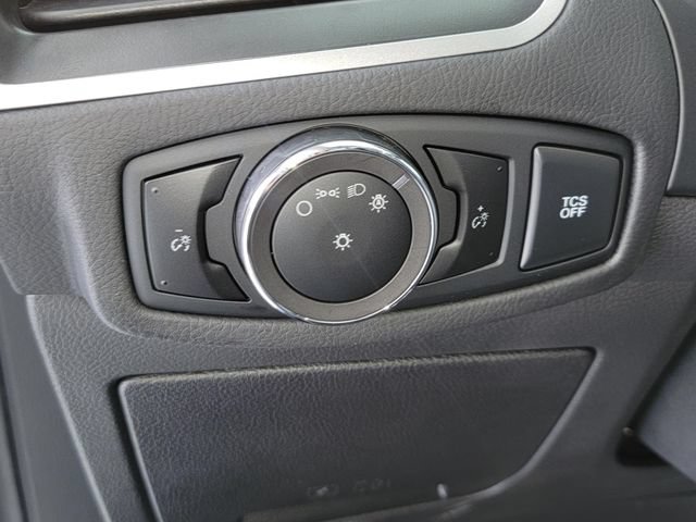 Used 2024 Ford Edge SE w/ Black Appearance Package AWD/4WD image 28