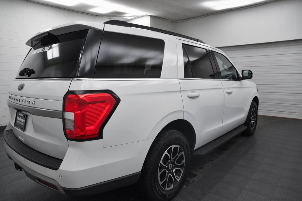 Used 2024 Ford Expedition XLT image 7