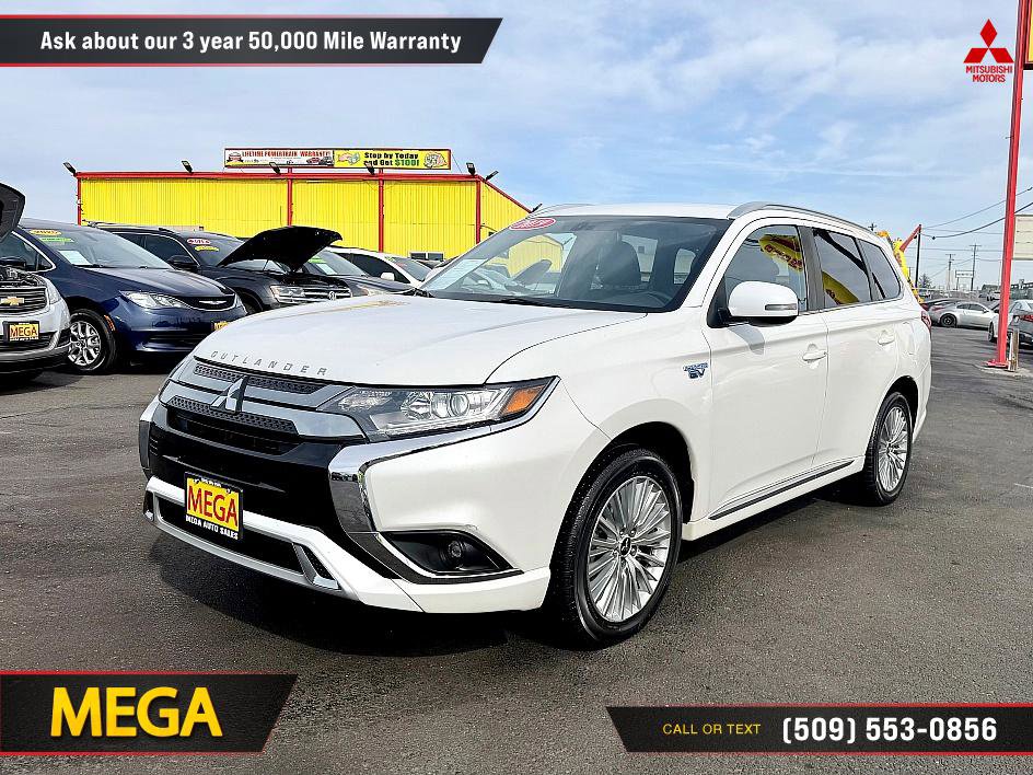 Used 2019 Mitsubishi Outlander SEL image 2