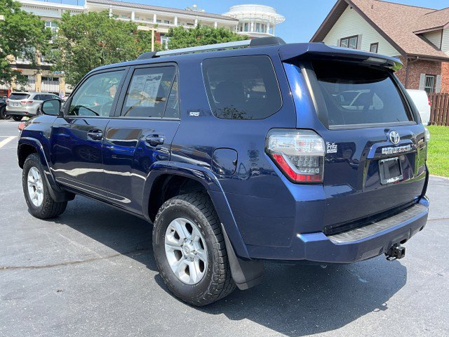 Used 2021 Toyota 4Runner SR5 image 5