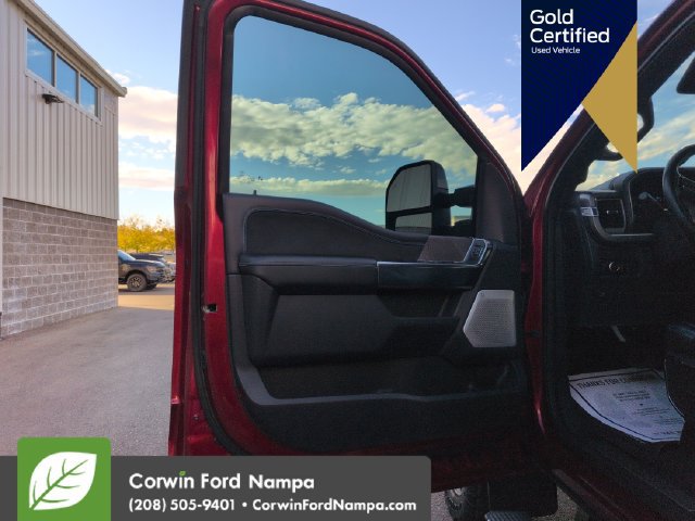 Certified 2025 Ford F350 Platinum w/ Tremor Off-Road Package AWD/4WD image 12