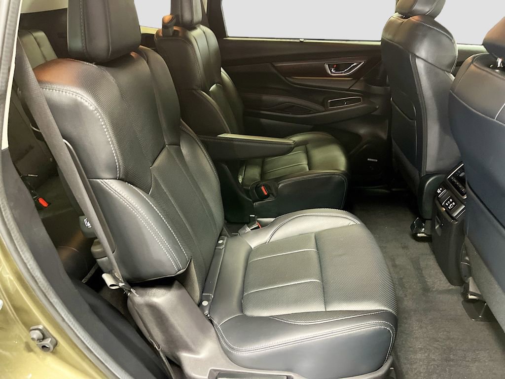 Used 2023 Subaru Ascent Touring AWD/4WD image 30