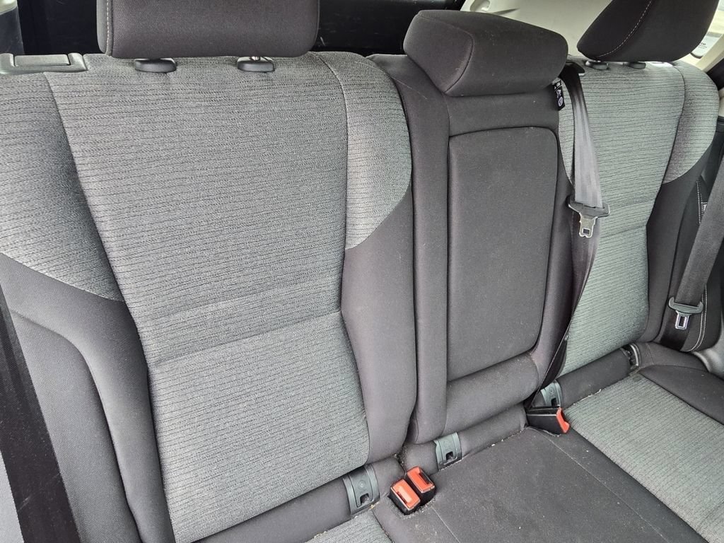 Used 2021 Nissan Rogue S AWD/4WD image 19