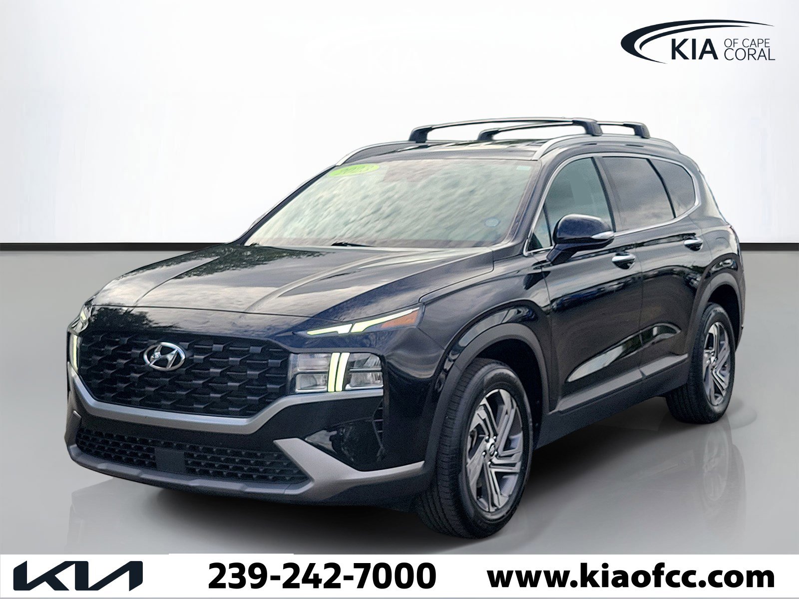 Used 2023 Hyundai Santa Fe SEL FWD image 3