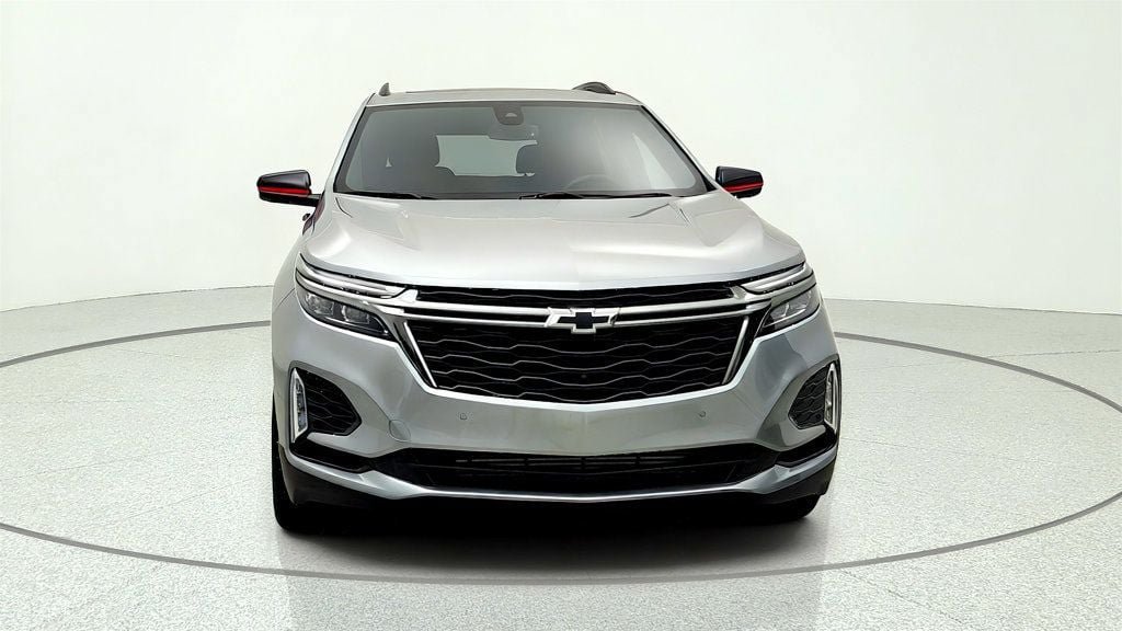 Used 2023 Chevrolet Equinox Premier FWD image 2