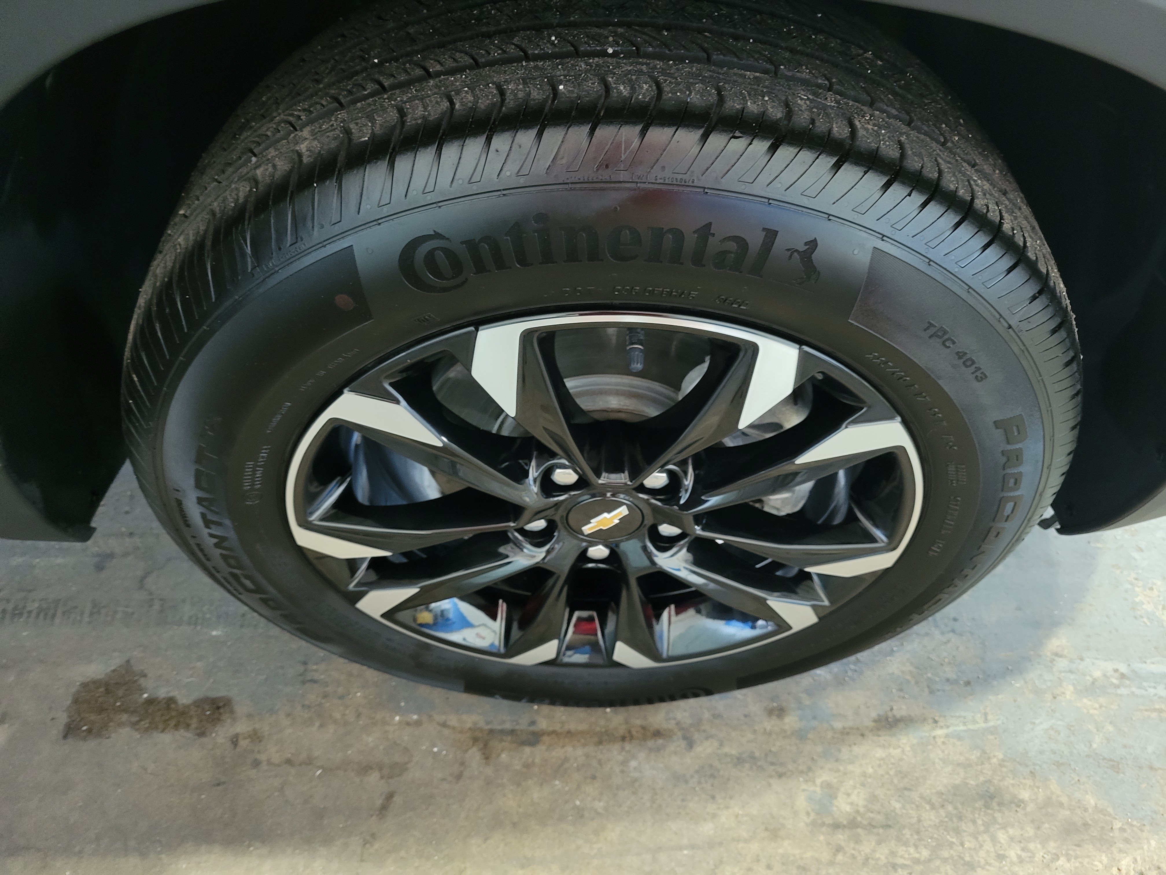 Certified 2023 Chevrolet TrailBlazer LT w/ Convenience Package FWD image 36