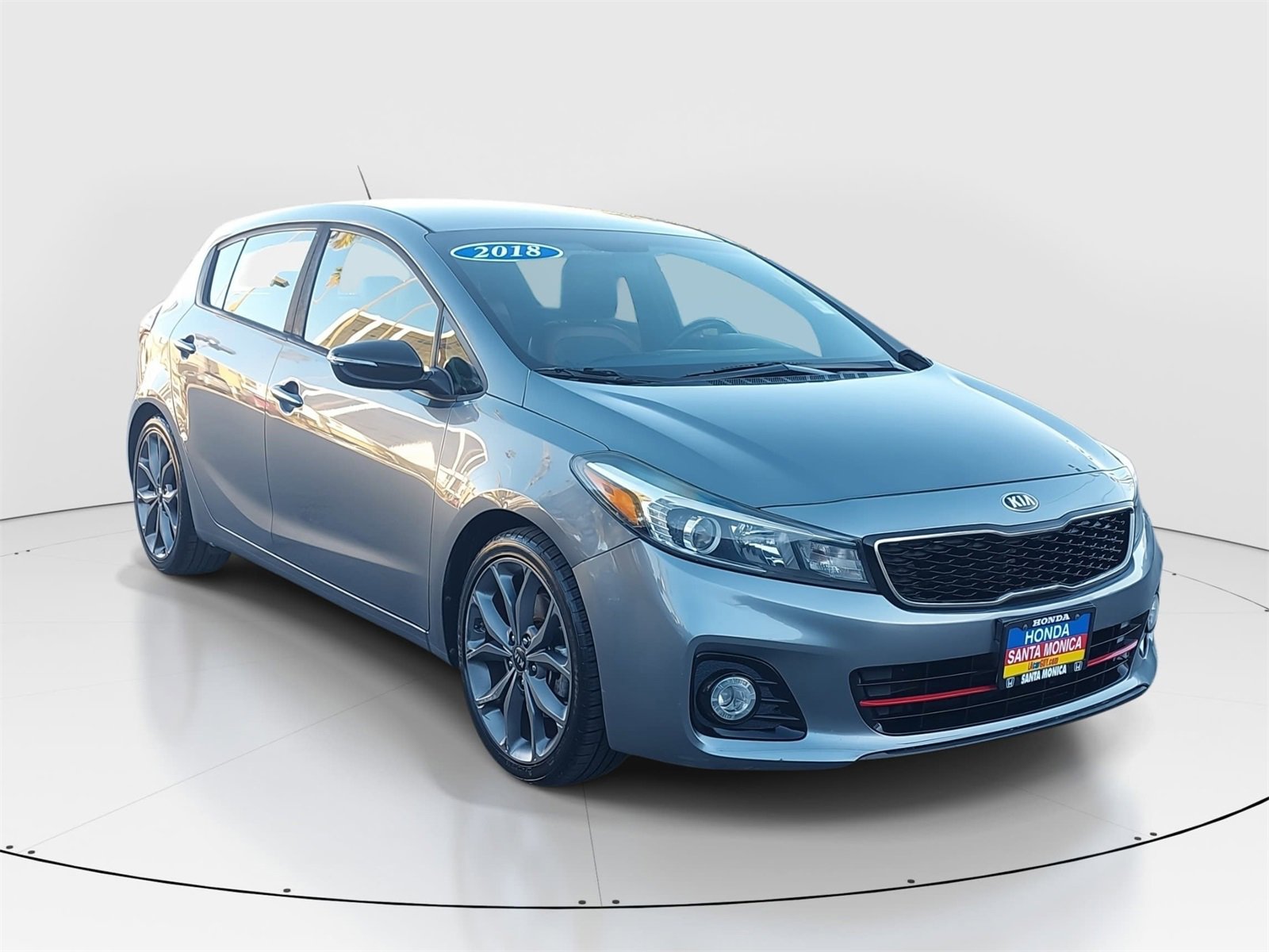 Used 2018 Kia Forte SX image 3