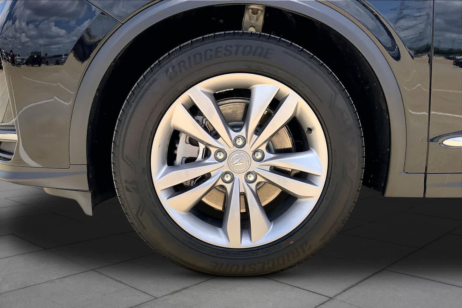 Used 2026 Acura MDX FWD image 10