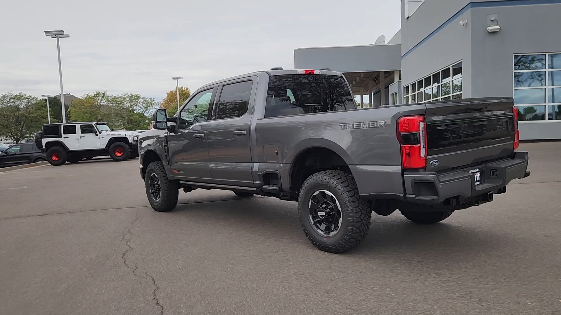 New 2026 Ford F350 Platinum w/ Tremor Off-Road Package AWD/4WD image 21
