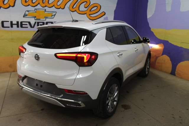 Used 2023 Buick Encore GX Essence w/ Advanced Technology Package AWD/4WD image 8