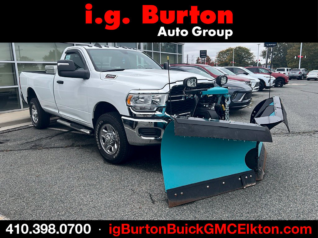 Used 2024 RAM 2500 Tradesman w/ Chrome Appearance Group AWD/4WD image 1