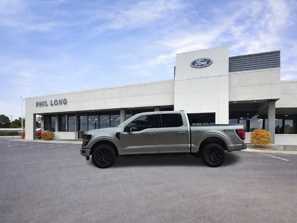 New 2026 Ford F150 XLT w/ Equipment Group 302A MID AWD/4WD image 2