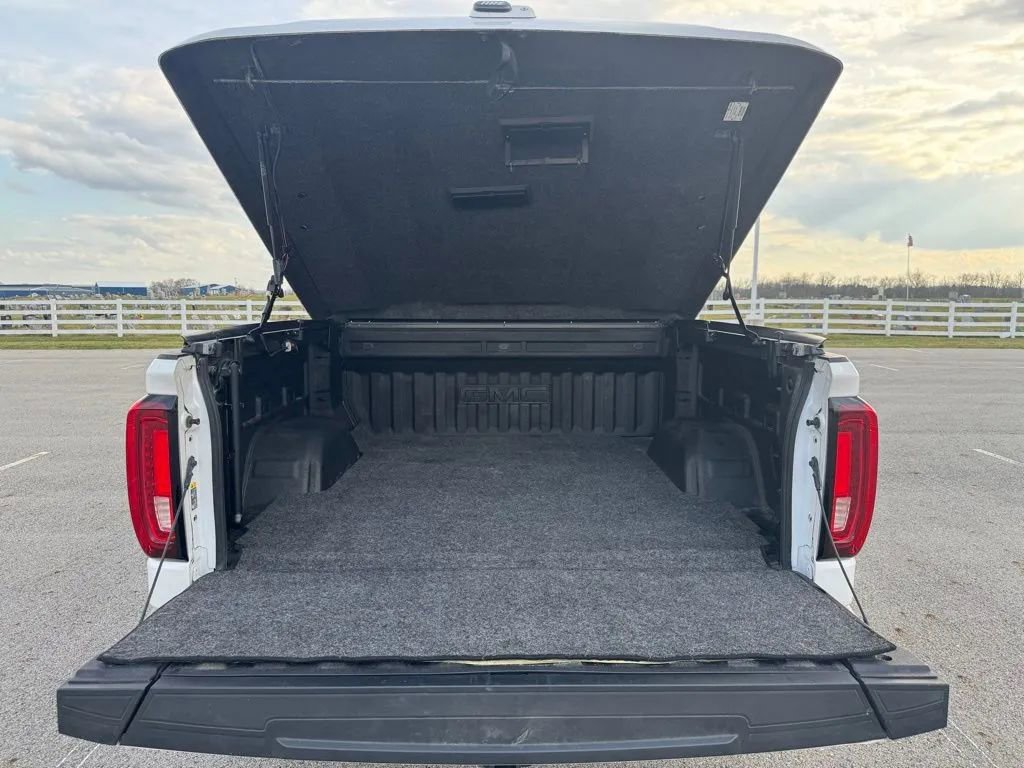 Used 2021 GMC Sierra 1500 SLT w/ SLT Premium Plus Package image 30