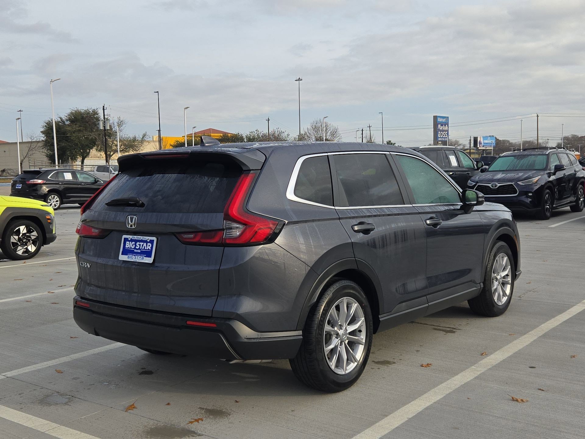 Used 2025 Honda CR-V EX-L image 3