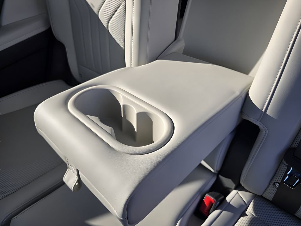 New 2026 Hyundai Santa Fe SEL image 29